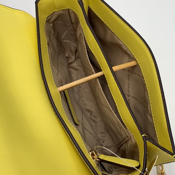 MICHAEL KORS CARMEN MEDIUM CONVERTIBLE SHOULDER BAG SUNSHINE COLOR - Picture 12 of 16